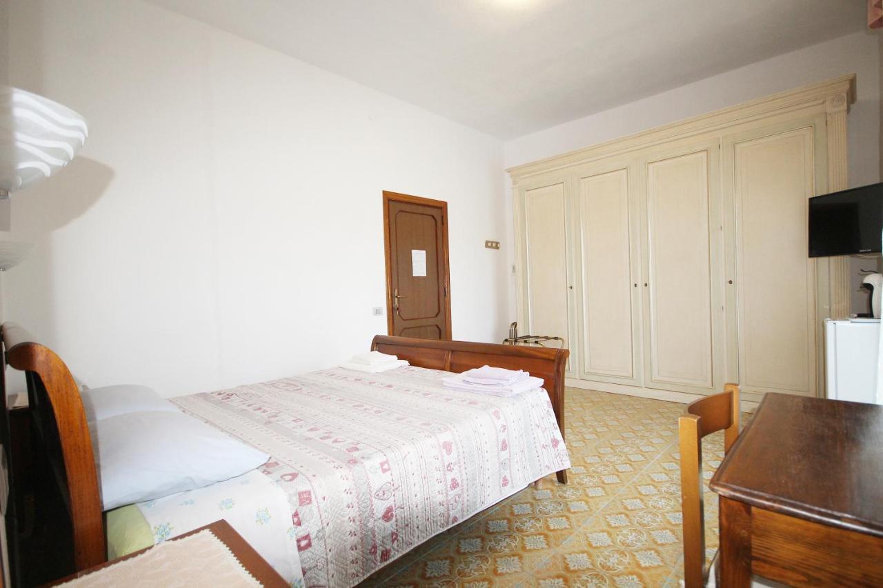 B&B Flamingo Villasimius Exteriör bild
